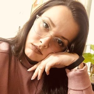 Meet your Posher, Mckayla